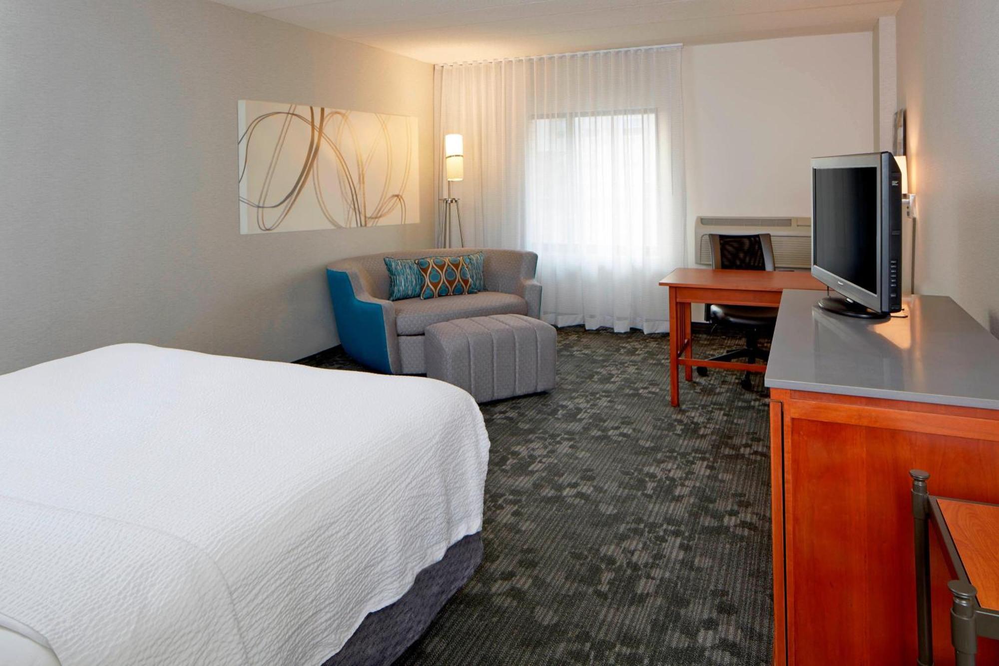 คอร์ตยาร์ด บลูมิงตัน บาย มอลล์ ออฟ อเมริกา Hotel บลูมมิงตัน ภายนอก รูปภาพ