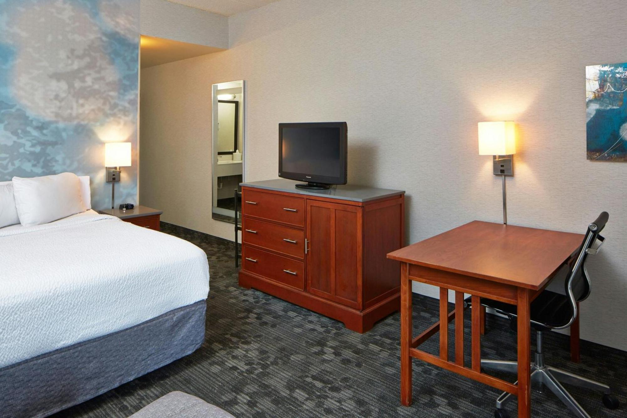 คอร์ตยาร์ด บลูมิงตัน บาย มอลล์ ออฟ อเมริกา Hotel บลูมมิงตัน ภายนอก รูปภาพ